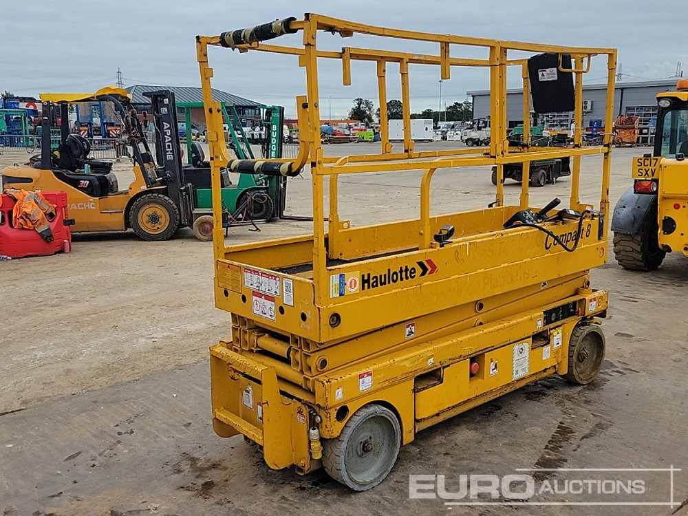 2015 Haulotte Compact 8 - Nacelle: photos 5 2015 Haulotte Compact 8 - Nacelle: photos 5