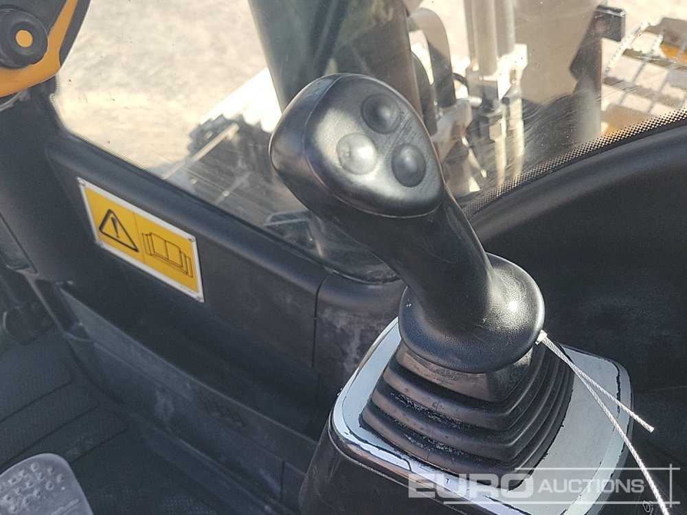 Pelle sur chenille 2015 JCB JS160: photos 44
