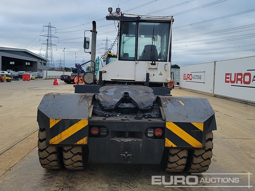 2015 Kalmar TR6181A - Tracteur portuaire: photos 4 2015 Kalmar TR6181A - Tracteur portuaire: photos 4