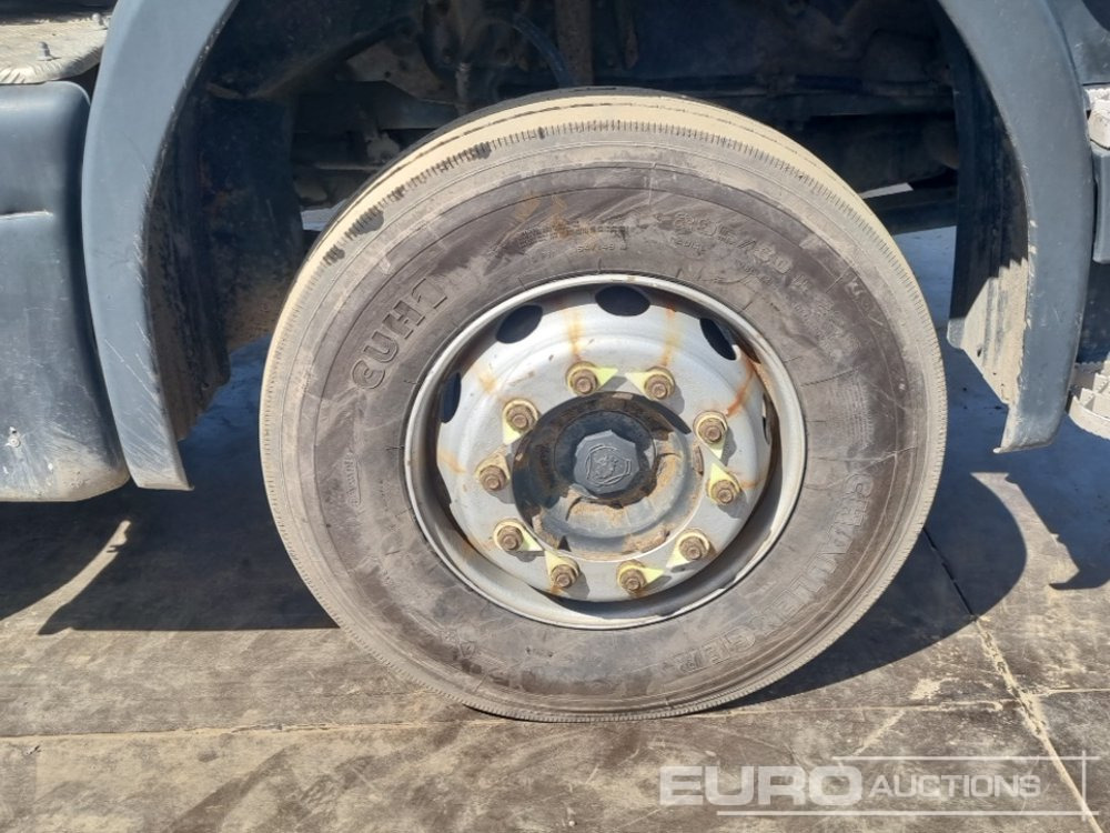 Camion benne 2015 Scania P370: photos 16