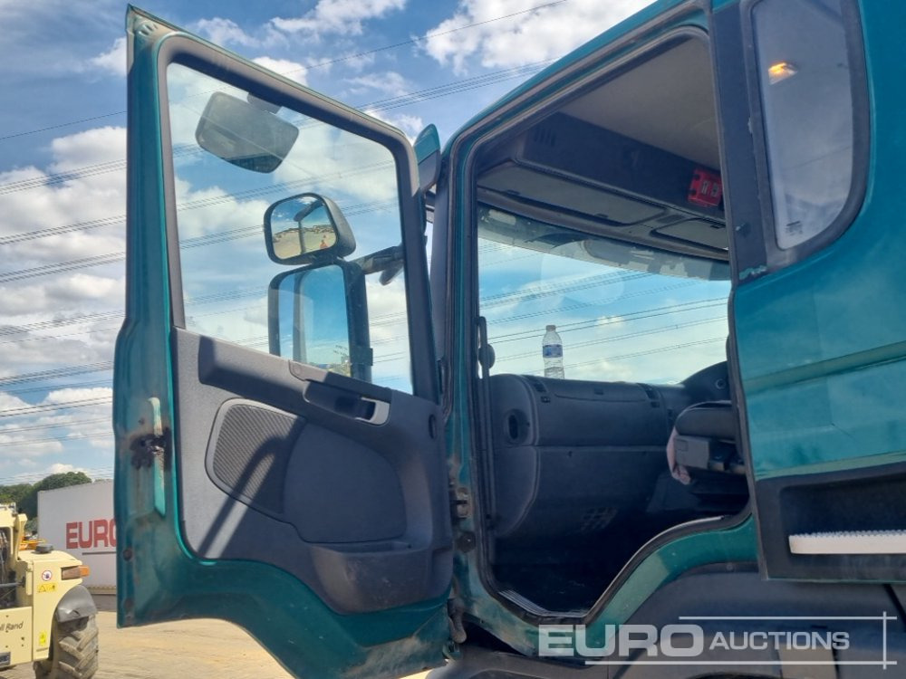 Camion benne 2015 Scania P370: photos 25