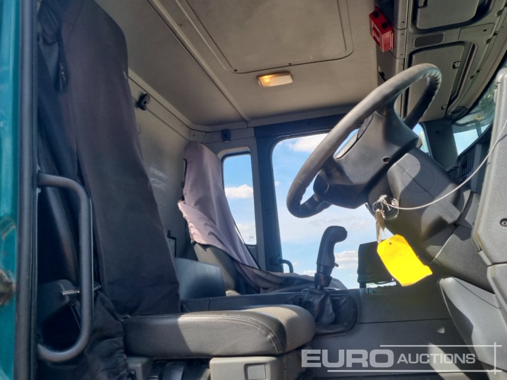 Camion benne 2015 Scania P370: photos 28