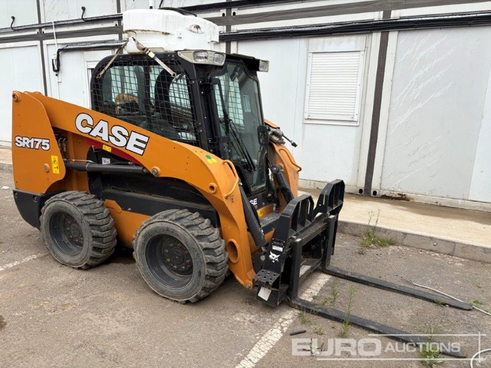 2016 Case SR175 - Mini chargeuse: photos 3 2016 Case SR175 - Mini chargeuse: photos 3