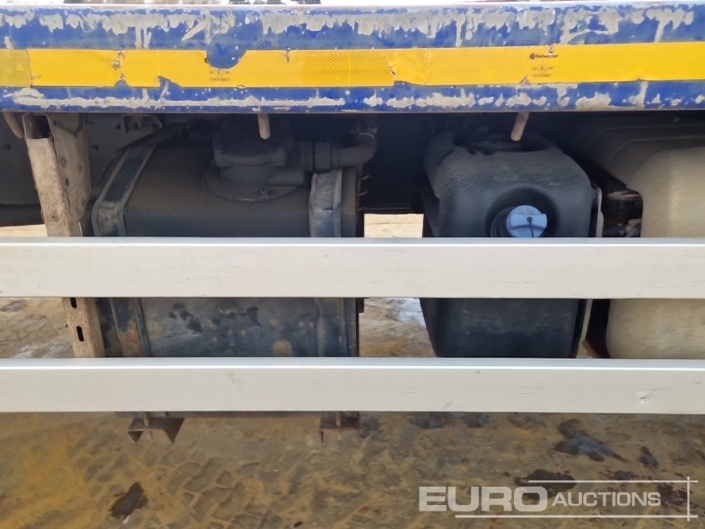 Camion plateau 2016 DAF LF250: photos 16