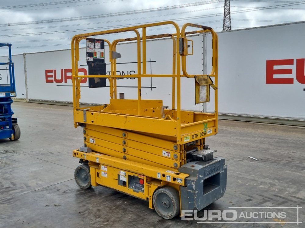 2016 Haulotte Optimum 8AC Electric Scissor Lift (Parts Missing) - Nacelle: photos 3 2016 Haulotte Optimum 8AC Electric Scissor Lift (Parts Missing) - Nacelle: photos 3