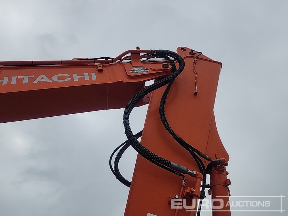 Pelle sur chenille 2016 Hitachi ZX130LCN-5B: photos 24