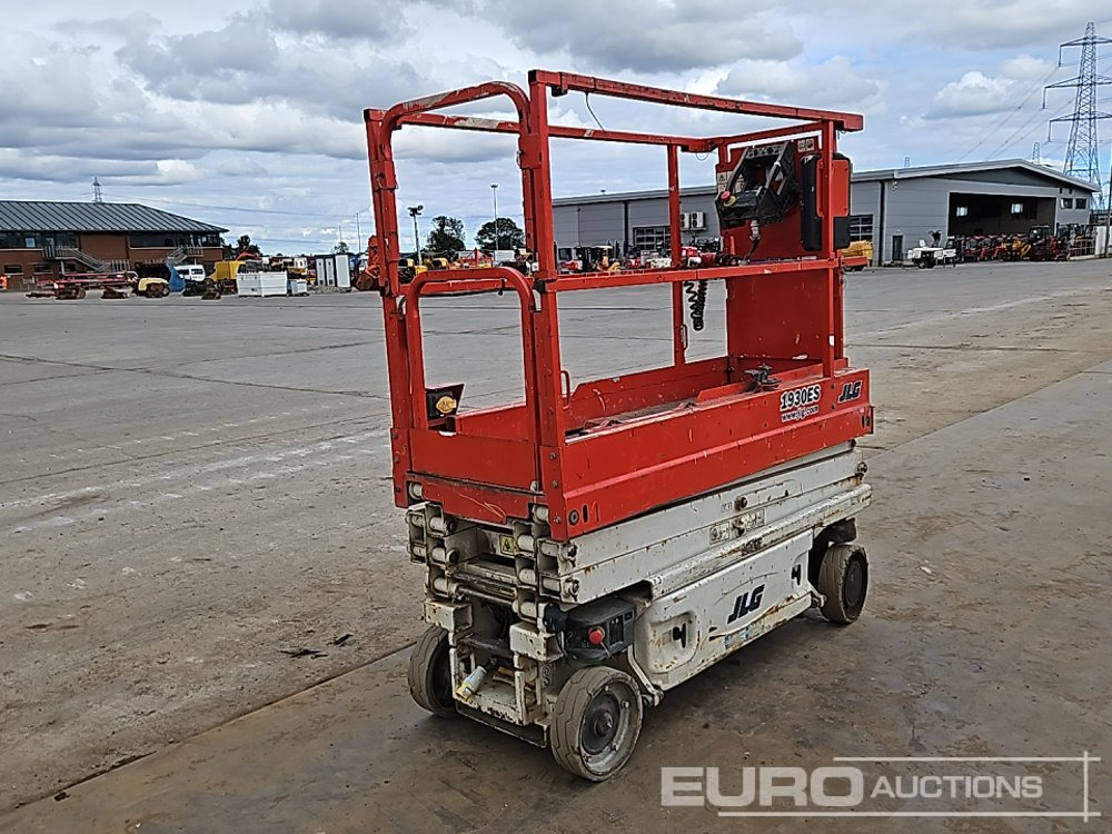 2016 JLG 1930ES - Nacelle: photos 5 2016 JLG 1930ES - Nacelle: photos 5