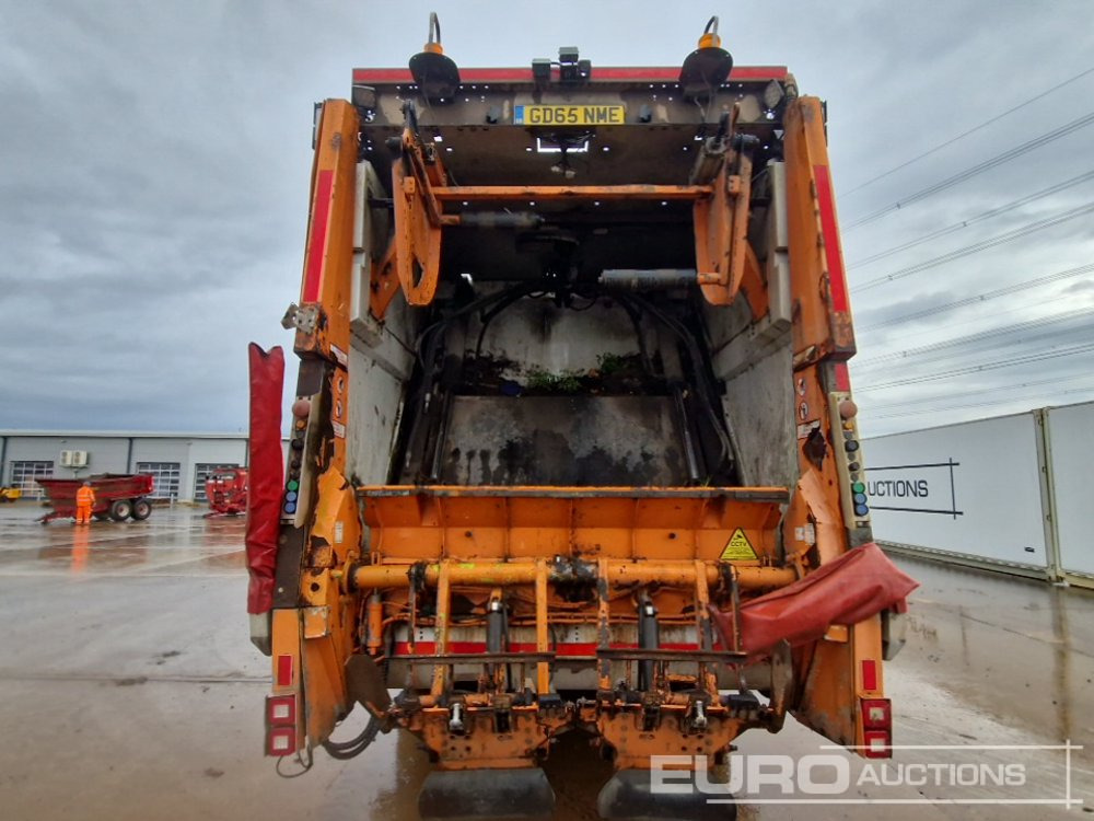 2016 Mercedes Econic 2630 - Benne à ordures ménagères: photos 4 2016 Mercedes Econic 2630 - Benne à ordures ménagères: photos 4
