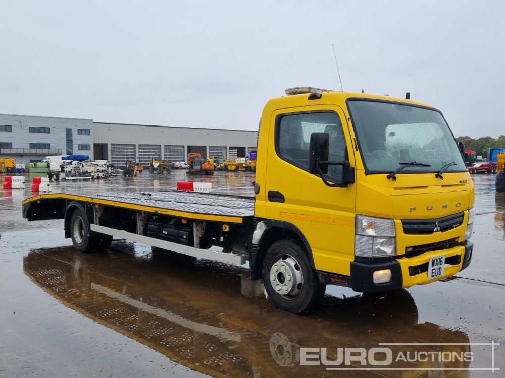 Camion plateau pour transport de équipements lourds 2016 Mitsubishi Fuso 7C18: photos 7