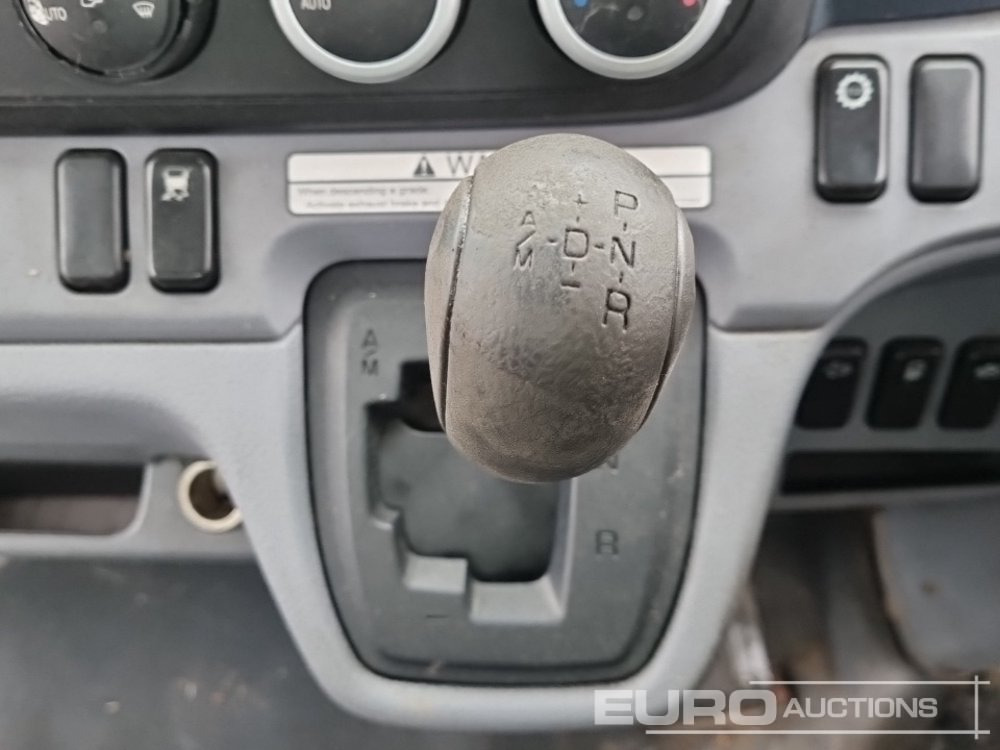 Camion plateau pour transport de équipements lourds 2016 Mitsubishi Fuso 7C18: photos 27