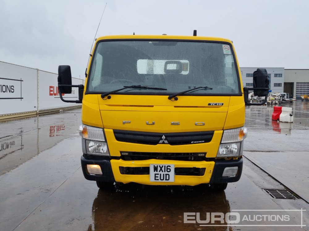 Camion plateau pour transport de équipements lourds 2016 Mitsubishi Fuso 7C18: photos 8