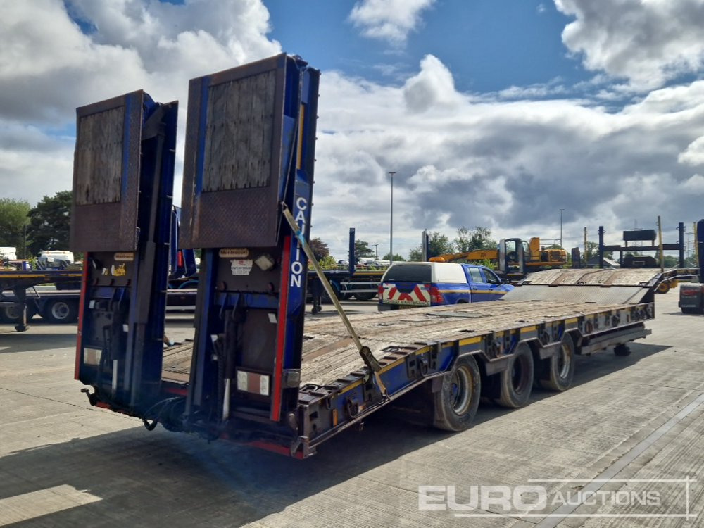 2016 Montracon Tri Axle Step Frame Low Loader Trailer, Winch, Neck Ramps, Out Riggers, Hydraulic Flip Toe Ramps - Semi-remorque surbaissé: photos 5 2016 Montracon Tri Axle Step Frame Low Loader Trailer, Winch, Neck Ramps, Out Riggers, Hydraulic Flip Toe Ramps - Semi-remorque surbaissé: photos 5