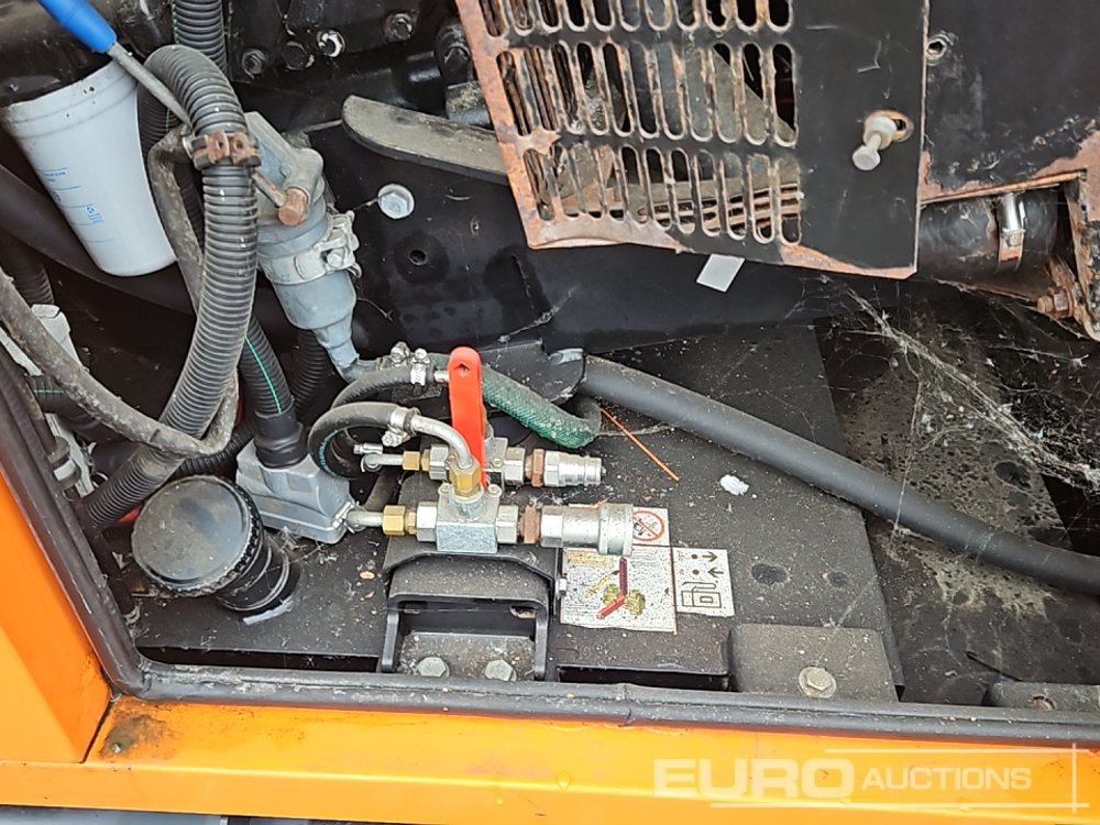 Groupe électrogène 2016 SDMO R110C3: photos 19