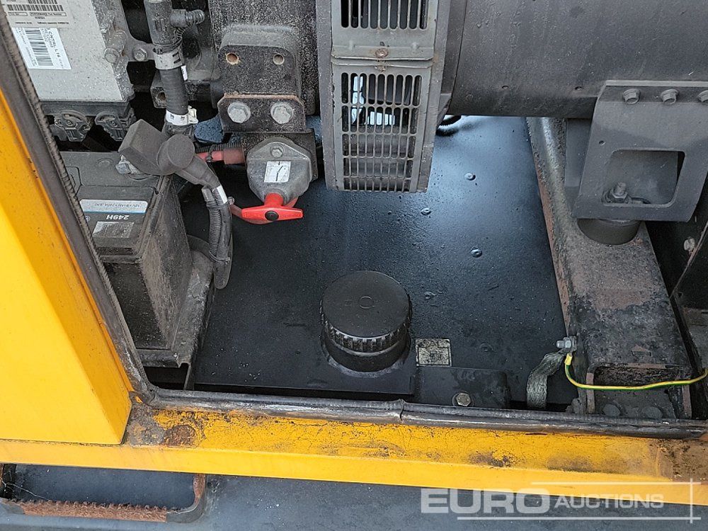 Groupe électrogène 2016 SDMO R110C3: photos 25