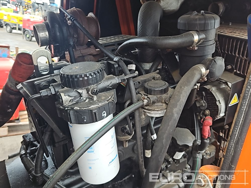 Groupe électrogène 2016 SDMO R110C3: photos 21