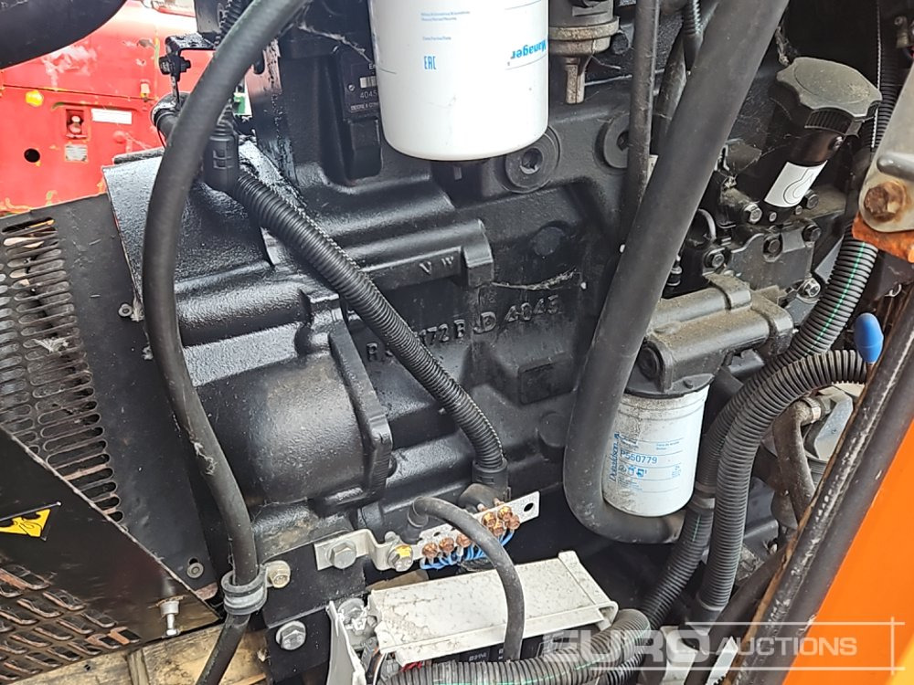 Groupe électrogène 2016 SDMO R110C3: photos 22