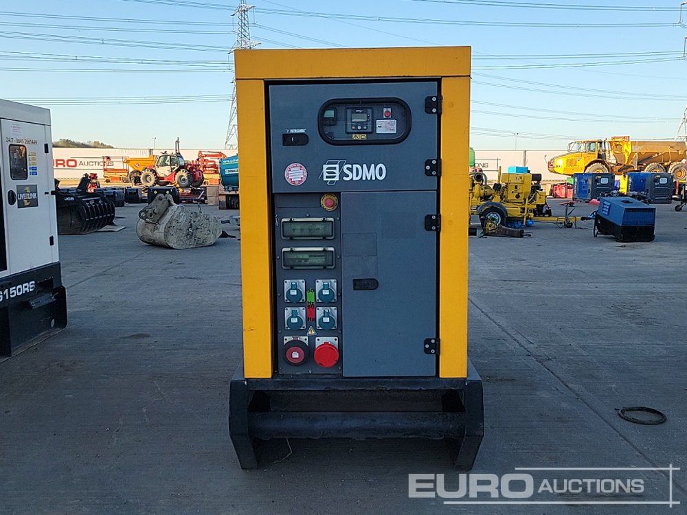 Groupe électrogène 2016 SDMO R110C3: photos 8