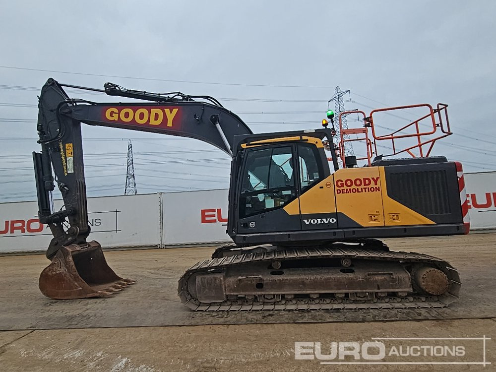 2016 Volvo EC250EL - Pelle sur chenille: photos 2 2016 Volvo EC250EL - Pelle sur chenille: photos 2