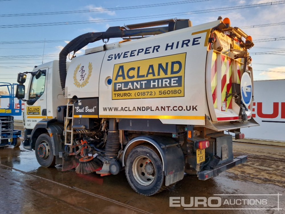 2017 DAF LF220 - Balayeuse de voirie: photos 3 2017 DAF LF220 - Balayeuse de voirie: photos 3