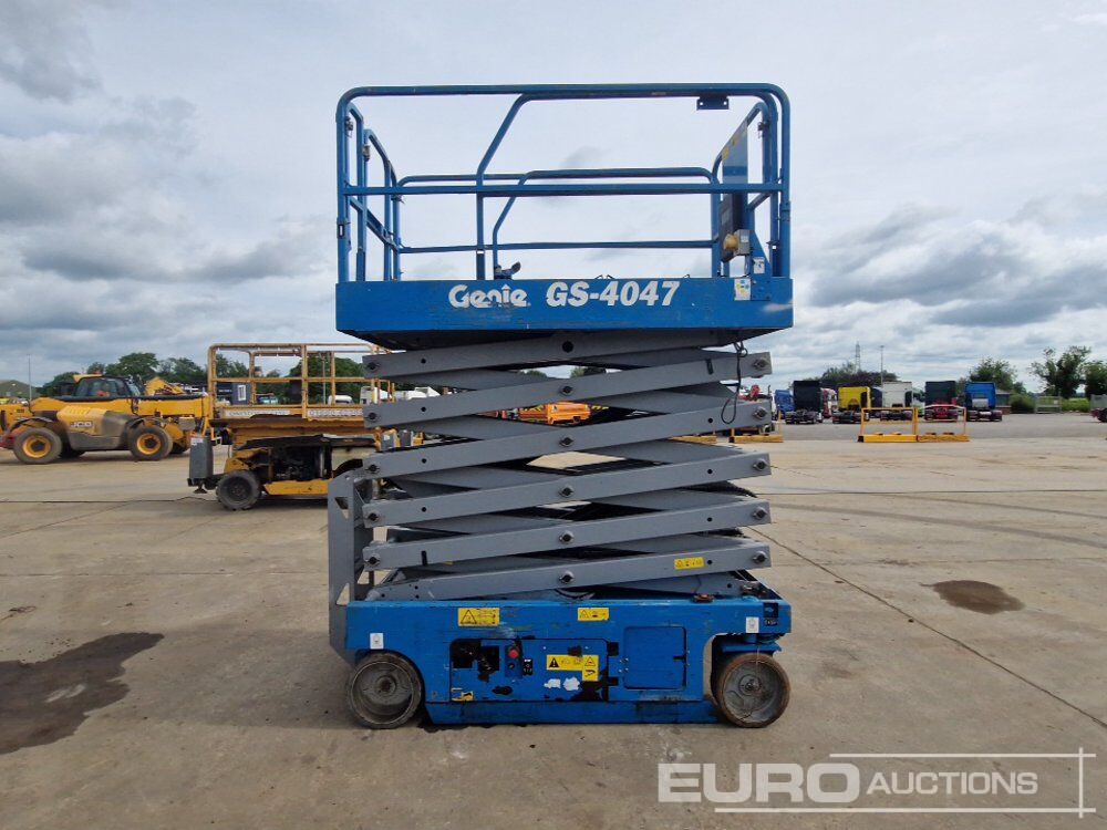 2017 Genie GS4047 - Nacelle: photos 2 2017 Genie GS4047 - Nacelle: photos 2