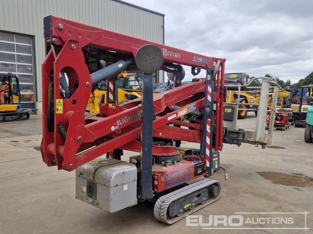 2017 Hinowa Lightlift 15.70 - Nacelle: photos 5 2017 Hinowa Lightlift 15.70 - Nacelle: photos 5