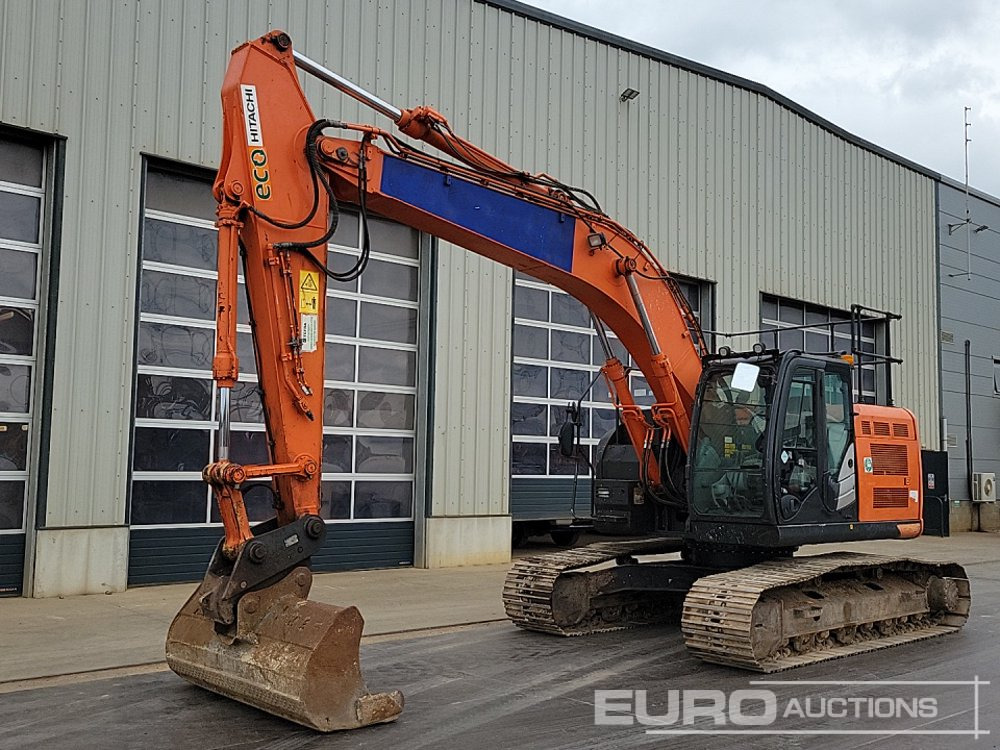 2017 Hitachi ZX225USRLC-6 - Pelle sur chenille: photos 1 2017 Hitachi ZX225USRLC-6 - Pelle sur chenille: photos 1