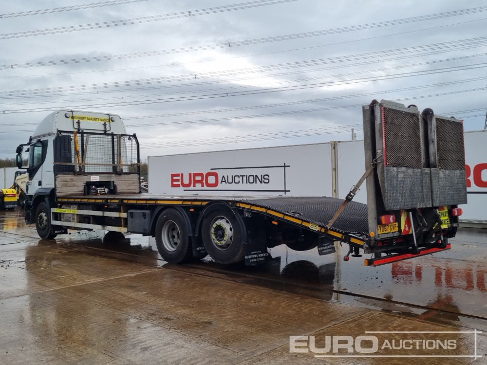 2017 Iveco Stralis 330 - Camion plateau: photos 3 2017 Iveco Stralis 330 - Camion plateau: photos 3