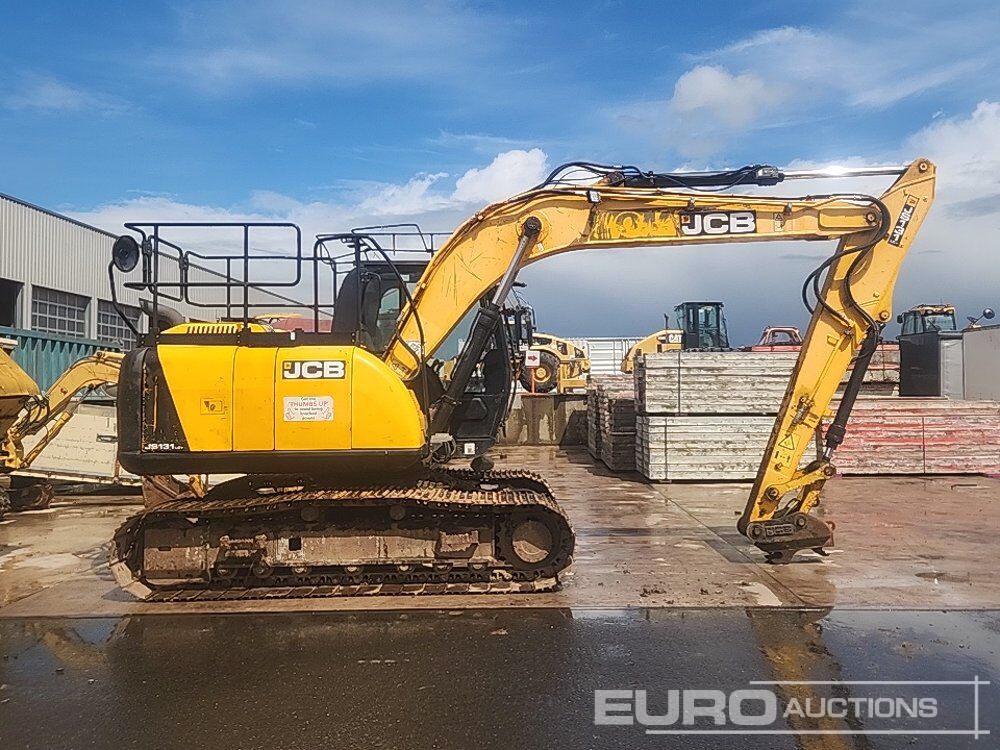 2017 JCB JS131 - Pelle sur chenille: photos 5 2017 JCB JS131 - Pelle sur chenille: photos 5