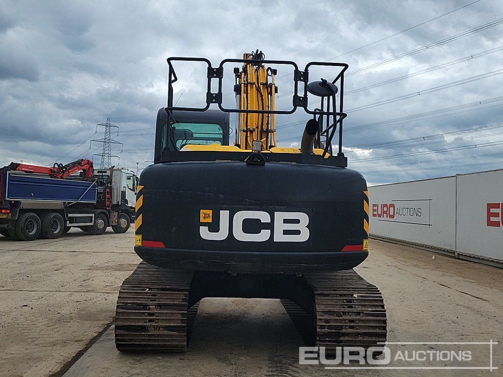 2017 JCB JS131LC - Pelle sur chenille: photos 4 2017 JCB JS131LC - Pelle sur chenille: photos 4