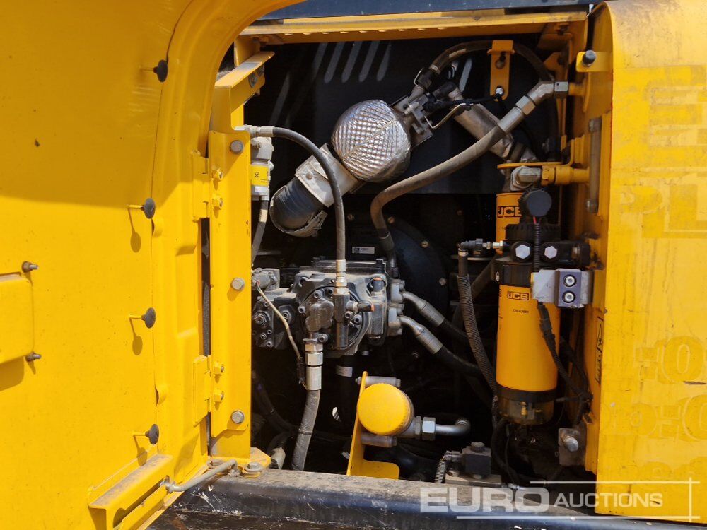 Pelle sur chenille 2017 JCB JS145LC 4F: photos 36 Pelle sur chenille 2017 JCB JS145LC 4F: photos 36