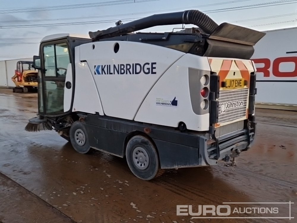 2017 Johnston 4x2 Road Sweeper, Reverse Camera, Automatic Gearbox - Balayeuse de voirie: photos 3 2017 Johnston 4x2 Road Sweeper, Reverse Camera, Automatic Gearbox - Balayeuse de voirie: photos 3