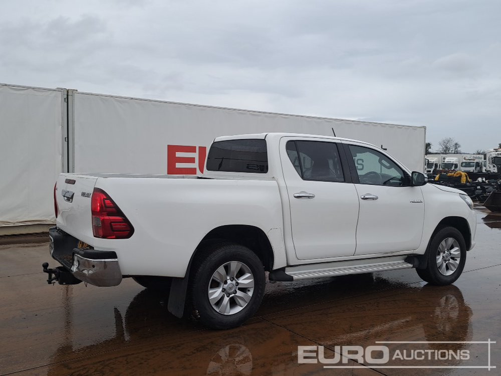 2017 Toyota Hilux - Pick-up: photos 5 2017 Toyota Hilux - Pick-up: photos 5