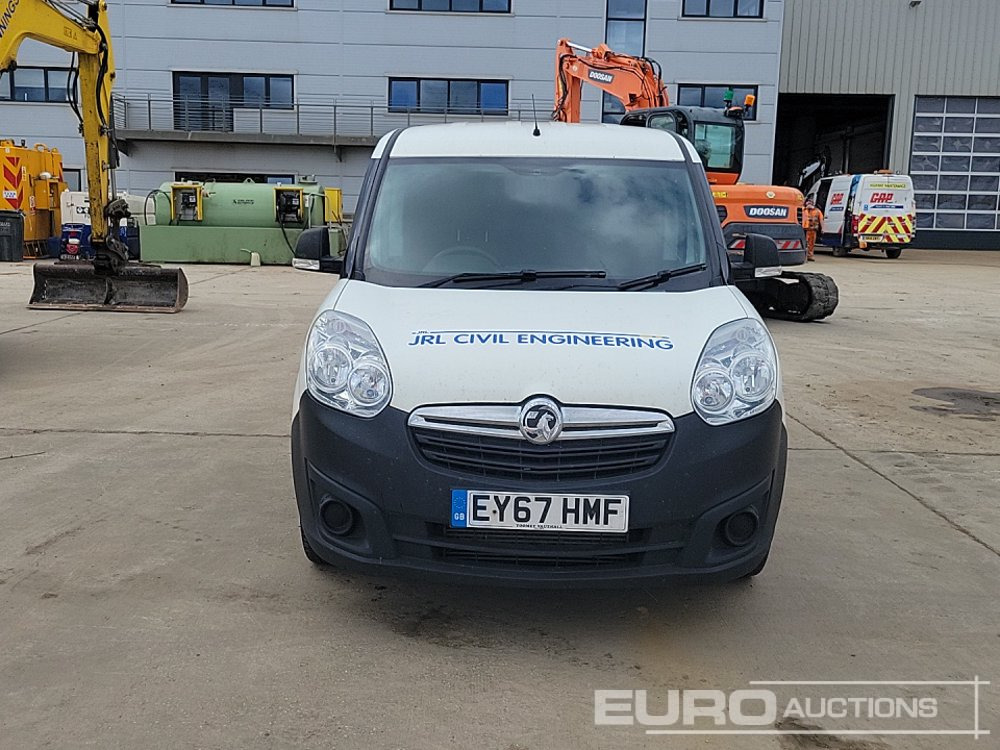 Utilitaire double cabine 2017 Vauxhall Combo: photos 8