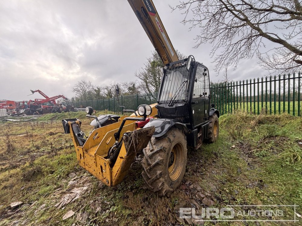 2018 CAT TH414 - Chariot télescopique: photos 1 2018 CAT TH414 - Chariot télescopique: photos 1