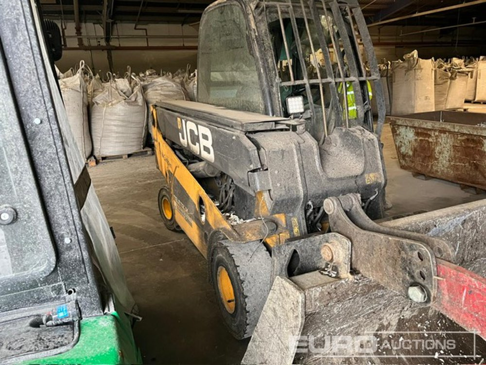 2018 JCB TLT35 - Chariot télescopique: photos 5 2018 JCB TLT35 - Chariot télescopique: photos 5