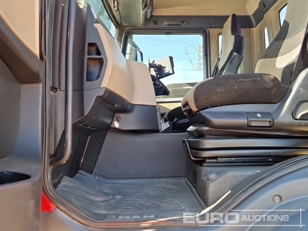 Camion benne 2018 MAN 26.460: photos 35