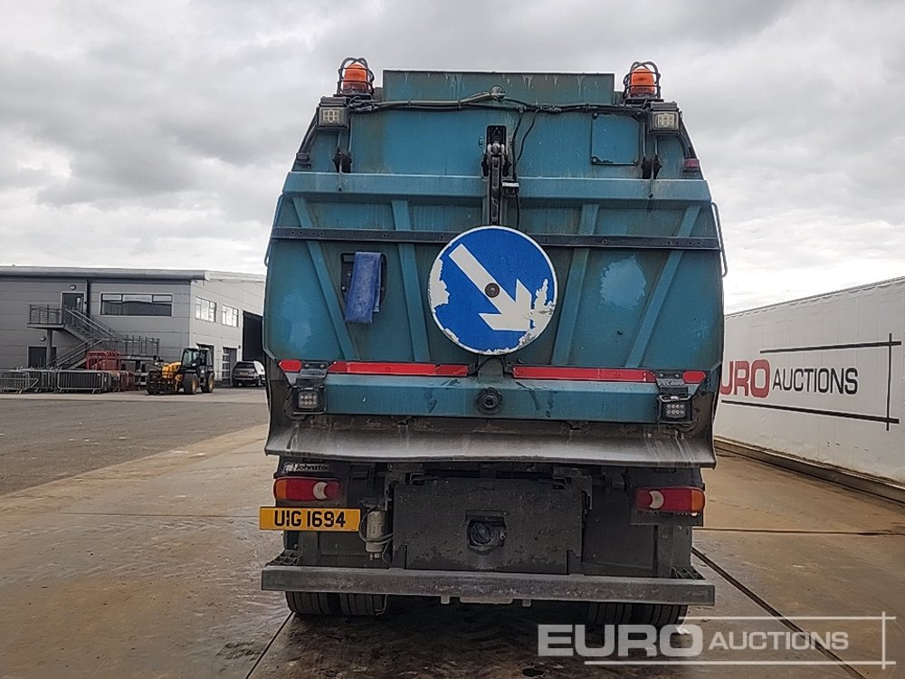 2019 DAF LF 230 - Balayeuse de voirie: photos 4 2019 DAF LF 230 - Balayeuse de voirie: photos 4