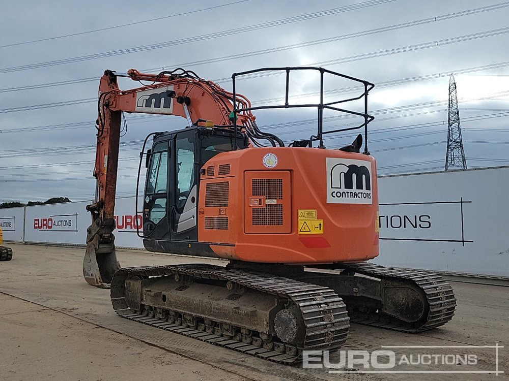 2019 Hitachi ZX225 USLC-6 - Pelle sur chenille: photos 3 2019 Hitachi ZX225 USLC-6 - Pelle sur chenille: photos 3