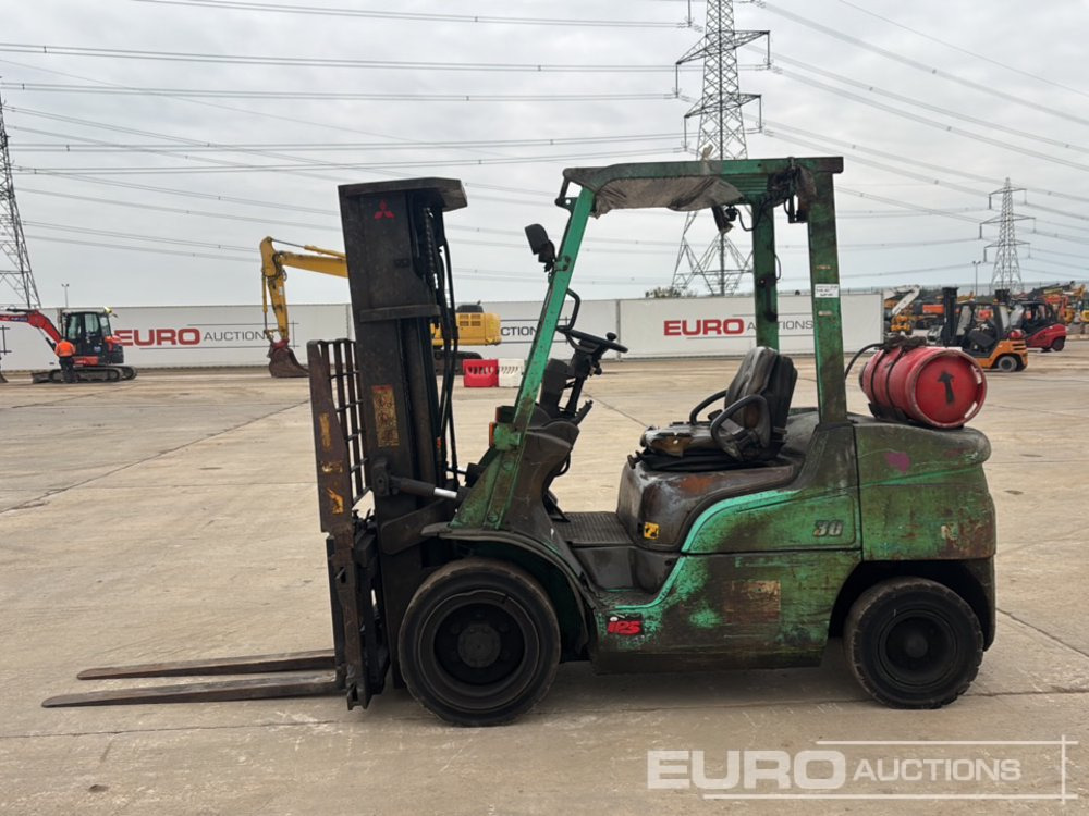2019 Mitsubishi FG30 - Chariot élévateur: photos 2 2019 Mitsubishi FG30 - Chariot élévateur: photos 2