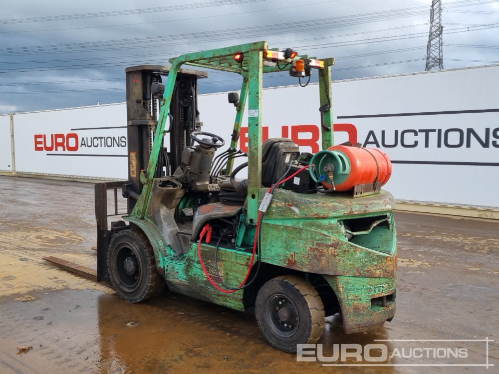2019 Mitsubishi FG30 - Chariot élévateur: photos 3 2019 Mitsubishi FG30 - Chariot élévateur: photos 3