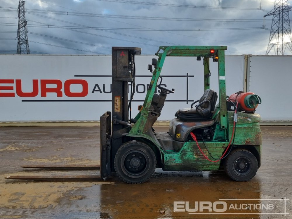 2019 Mitsubishi FG30 - Chariot élévateur: photos 2 2019 Mitsubishi FG30 - Chariot élévateur: photos 2