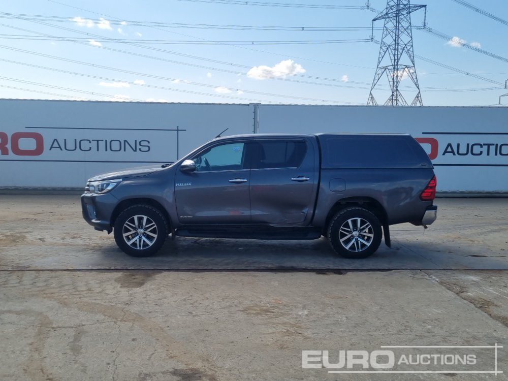 2019 Toyota Hilux Invincible - Pick-up: photos 2 2019 Toyota Hilux Invincible - Pick-up: photos 2
