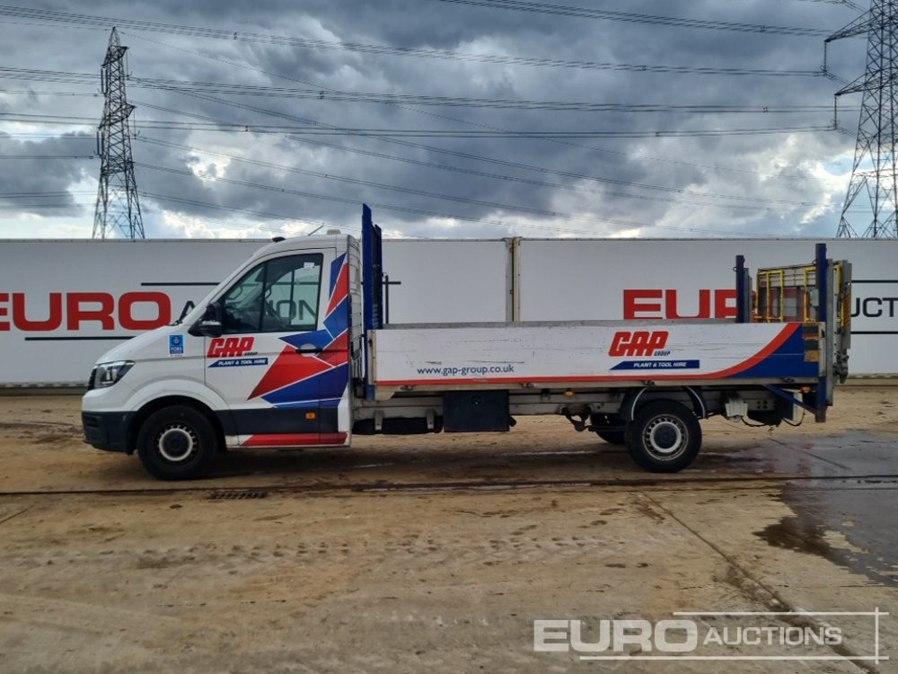 2019 Volkswagen Crafter CR35 TDI - Utilitaire plateau: photos 2 2019 Volkswagen Crafter CR35 TDI - Utilitaire plateau: photos 2