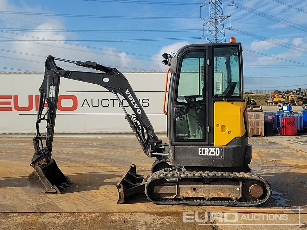 2019 Volvo ECR25D - Mini pelle: photos 2 2019 Volvo ECR25D - Mini pelle: photos 2