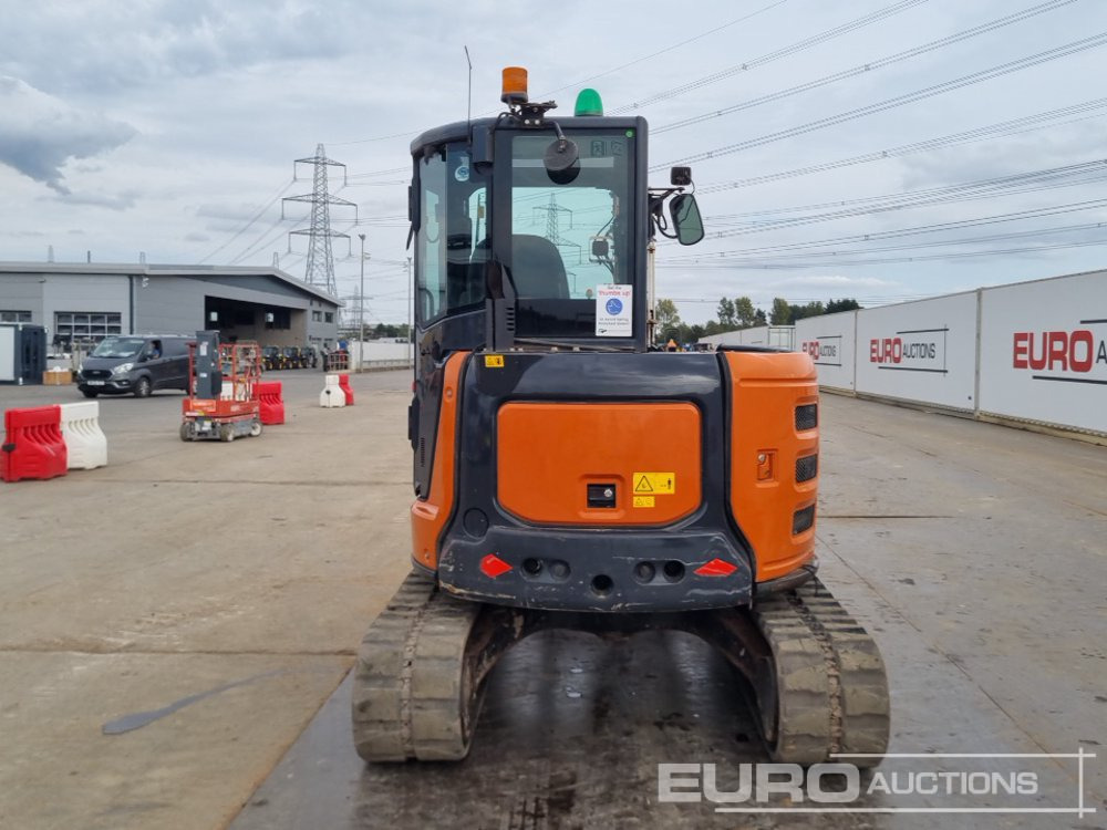 2020 Hitachi ZX48U-6 CLR - Mini pelle: photos 4 2020 Hitachi ZX48U-6 CLR - Mini pelle: photos 4