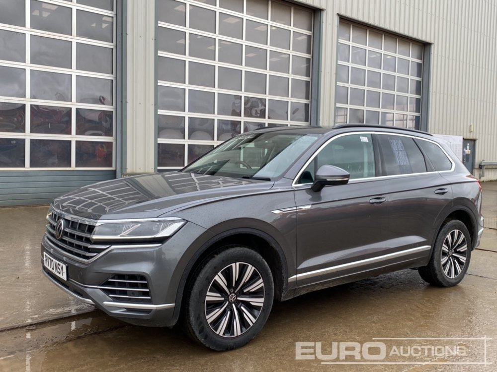 2020 Volkswagen Touareg - SUV: photos 1 2020 Volkswagen Touareg - SUV: photos 1