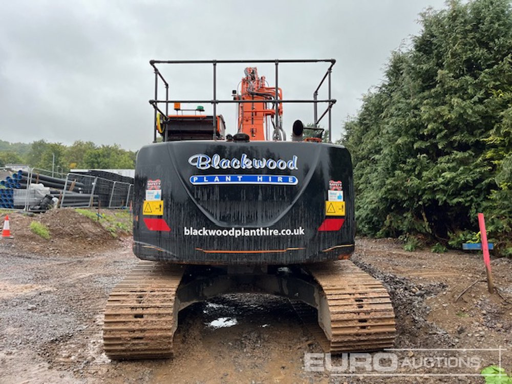 2021 Hitachi ZX225USRLC-6 - Pelle sur chenille: photos 4 2021 Hitachi ZX225USRLC-6 - Pelle sur chenille: photos 4