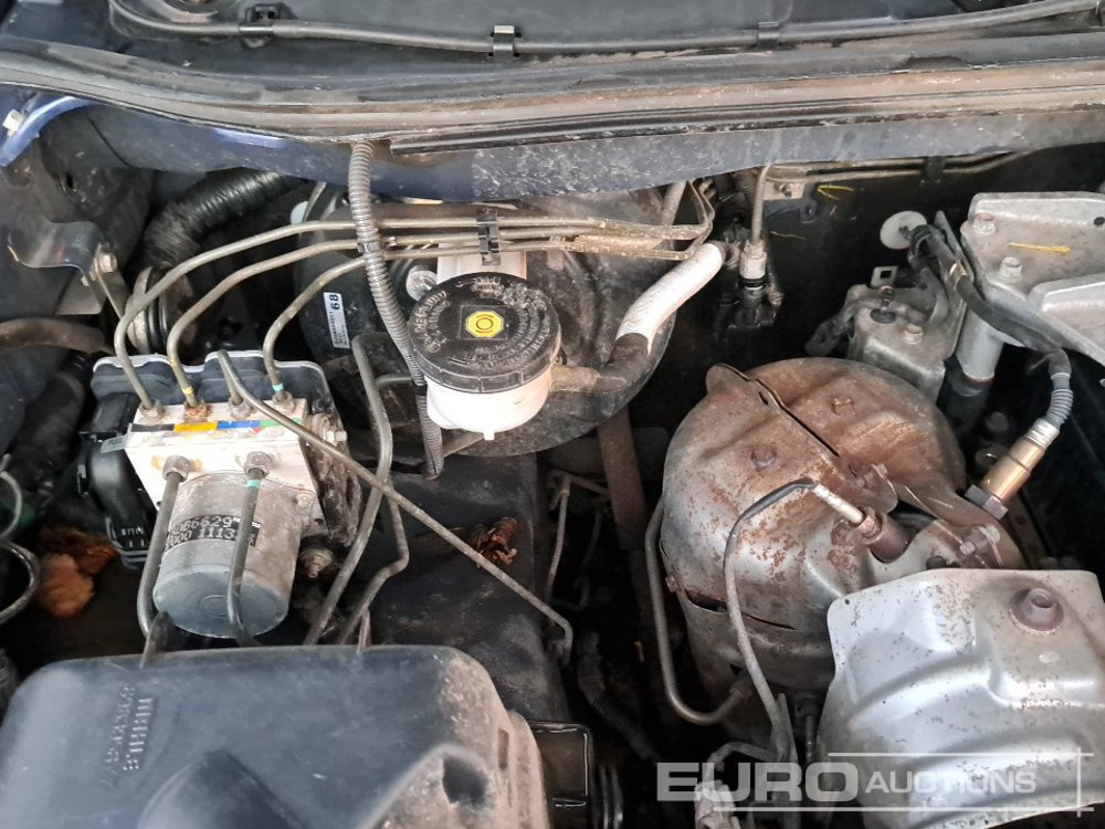 Pick-up 2021 Isuzu D-Max: photos 40