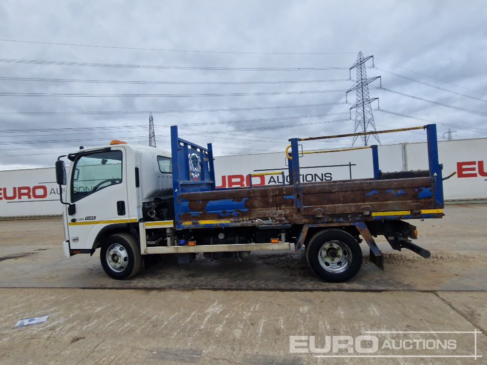 2021 Isuzu N75.150 - Camion benne: photos 2 2021 Isuzu N75.150 - Camion benne: photos 2