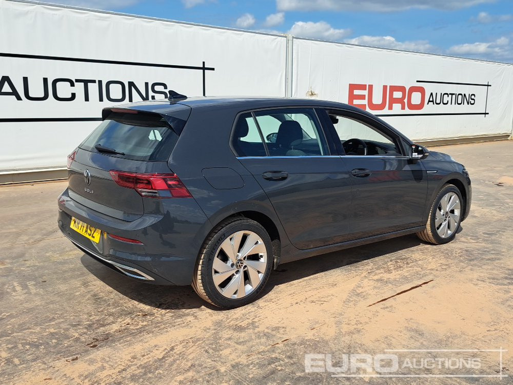 2021 Volkswagen Golf - Voiture: photos 5 2021 Volkswagen Golf - Voiture: photos 5